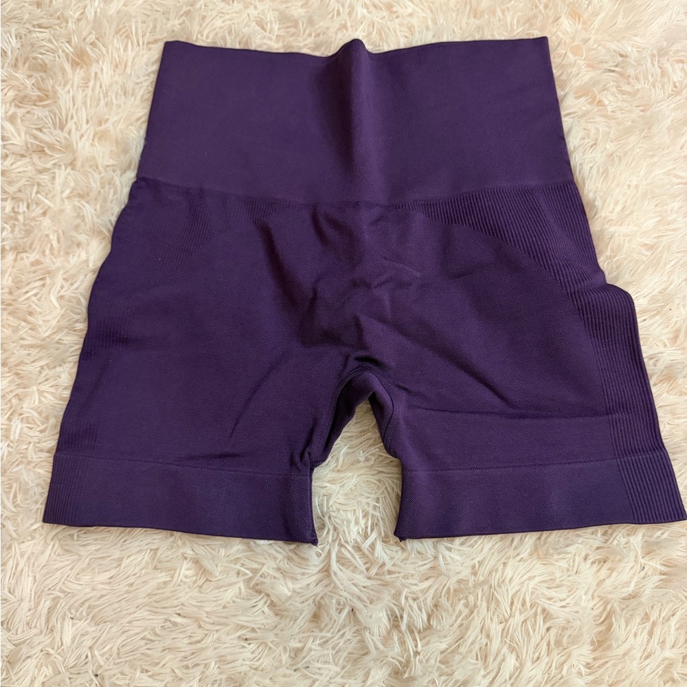 purple Set Active sculptflex shorts